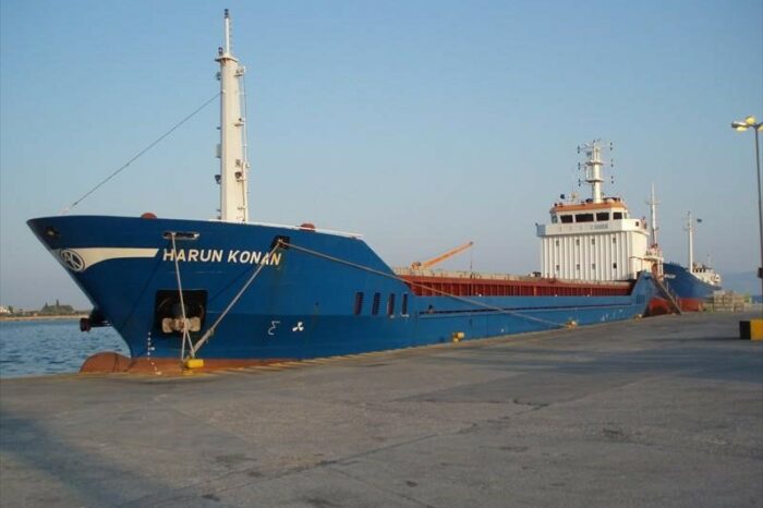 Turkish vessel with grain ran ashore near Kherson