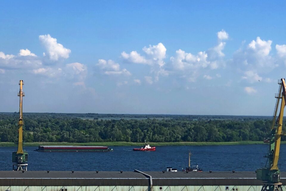 For the first time Belarusian barges with steel products arrived in Odesa (PHOTOS) Ukrainian