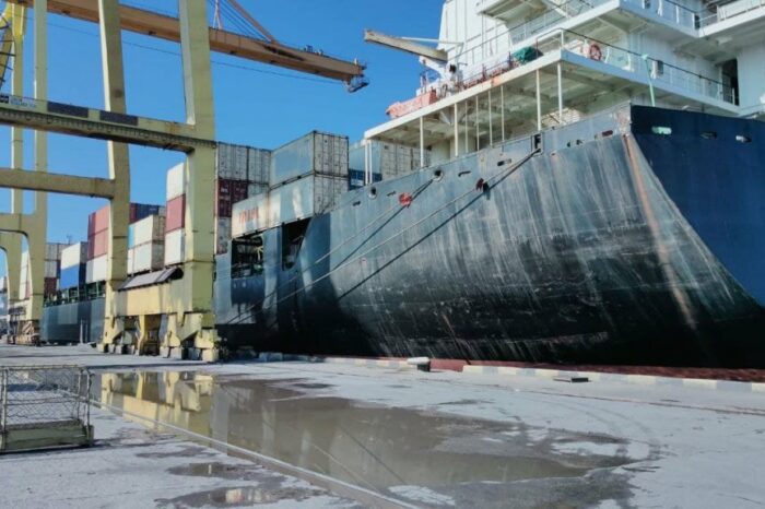 For the first time in a year, a container ship was handled in the port of Chornomorsk (PHOTOS)