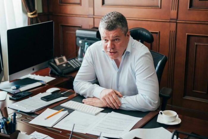 State Food and Grain Corporation of Ukraine is headed by Vasyl Kovalenko