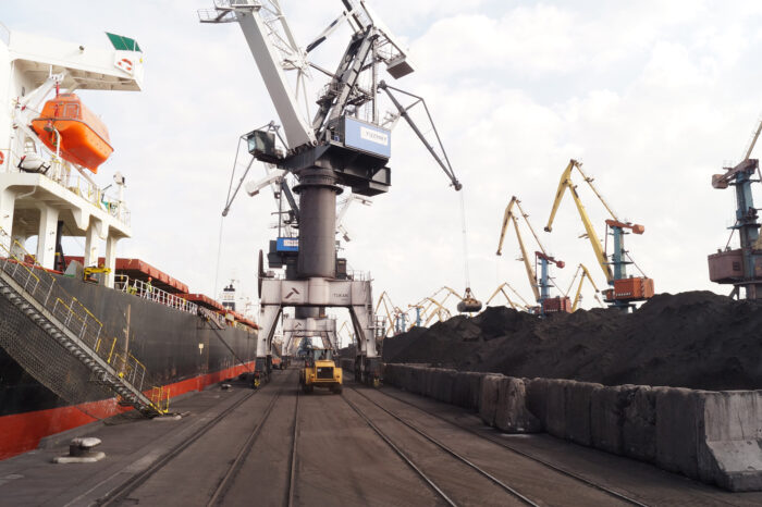 Bulk carrier with coal for Centrenergo will arrive at the port tomorrow