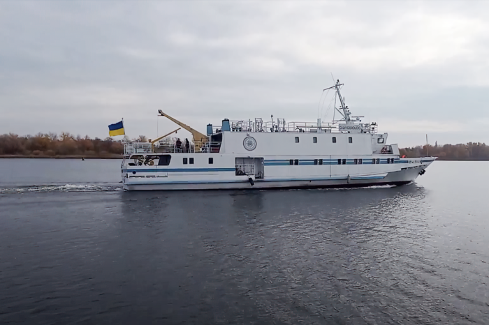 The vessel of the National Academy of Sciences was launched after repair (VIDEO)