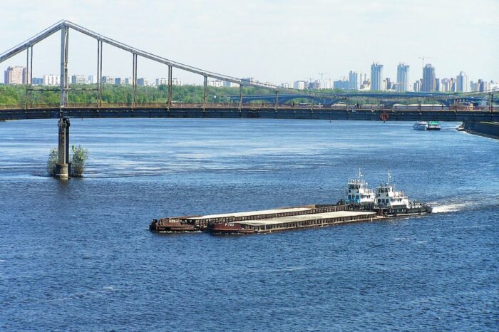 13 thousand voyages on the Dnipro: cargo transportation increased by 45%