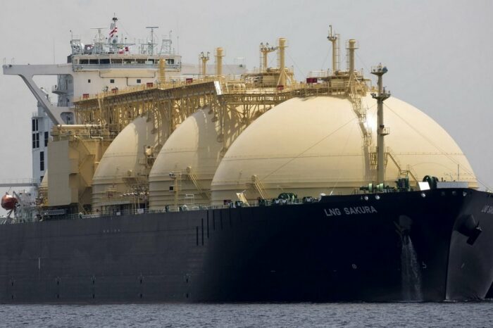 Ukraine plans to import Qatari gas through Polish ports