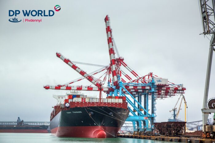 DP World TIS has handled a record container ship