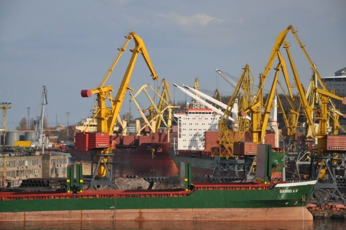 The port of Odesa handled 22 million tons of cargo in a year