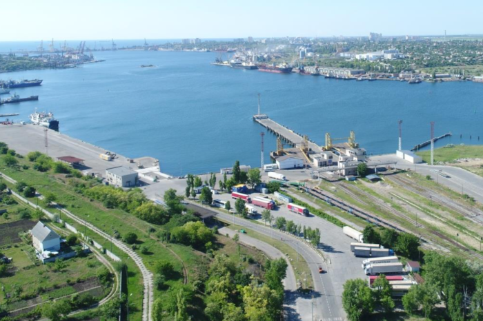The port of Chornomorsk accepted three vessels, despite the "naval blockade"