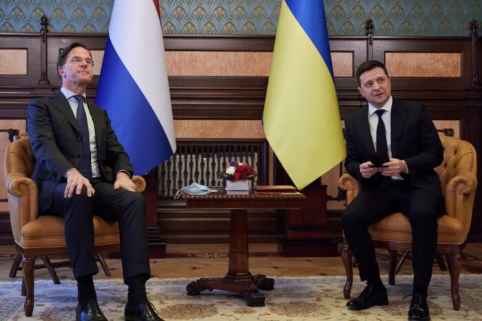 Zelenskyy offers the Netherlands to invest in Ukrainian rivers