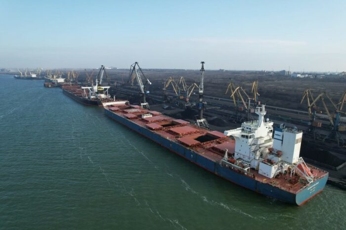 Capesize with thermal coal successfully passed the corridor in the Black Sea