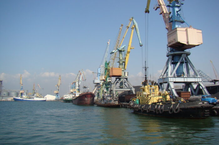 The port of Berdiansk is calm, - source