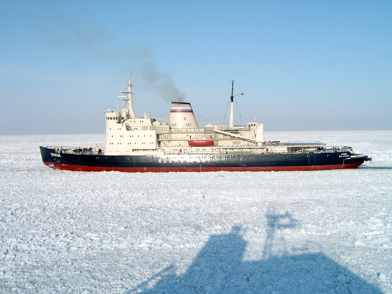Russia takes down its own icebreakers for spare parts due to sanctions