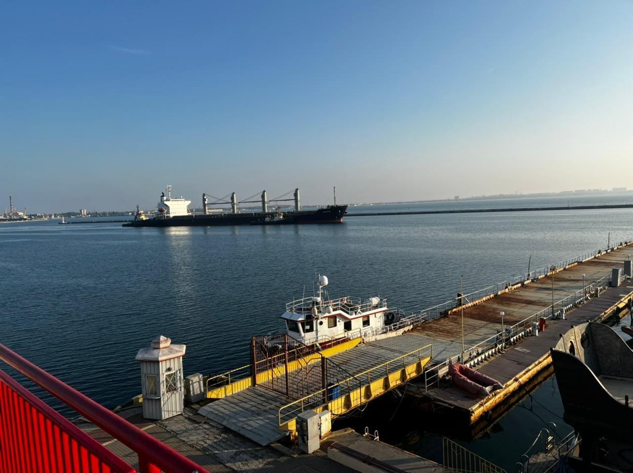 Three more ships with Ukrainian grain left the ports of Odesa ...