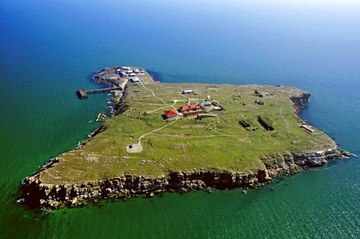 Russian aviation became more active near Zmiiny Island