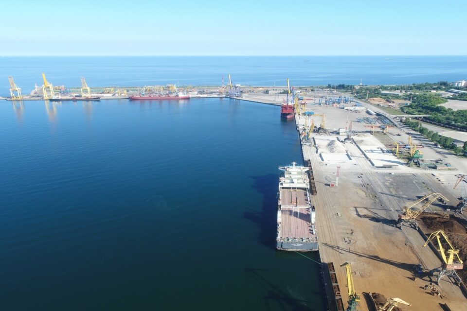 EBRD resumes modernization of Chornomorsk port | Ukrainian and World ...
