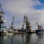 Росіяни розміщують в порту Бердянська боєприпаси, ППО та особовий склад