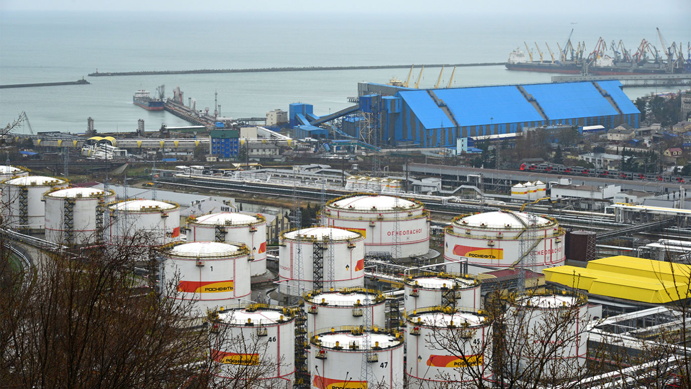 The export of Russian oil through the port of Tuapse has been