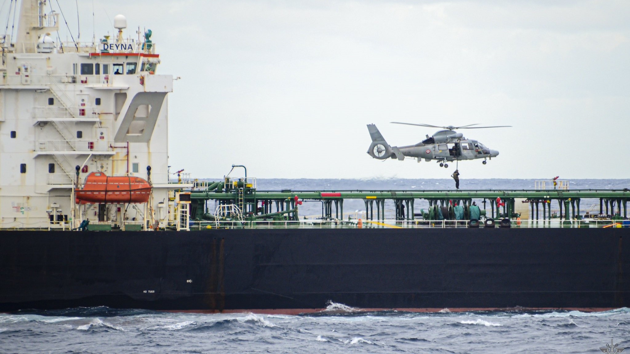 France intercepts another tanker of the Russian shadow fleet ...